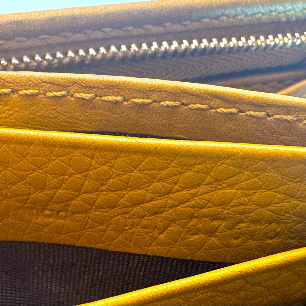 Gucci Continental Wallet Flora Goldenrod Leather W Rare Floral Canvas Lining - Picture 9 of 12